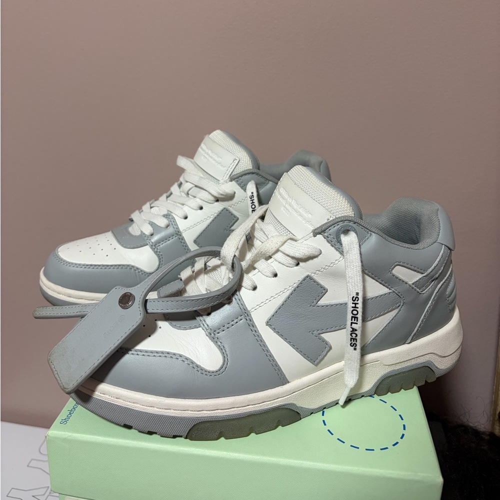 Off White Out Of Office